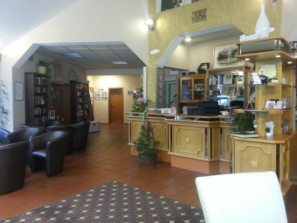 Hotel Taunus Residence Bad Camberg Εξωτερικό φωτογραφία